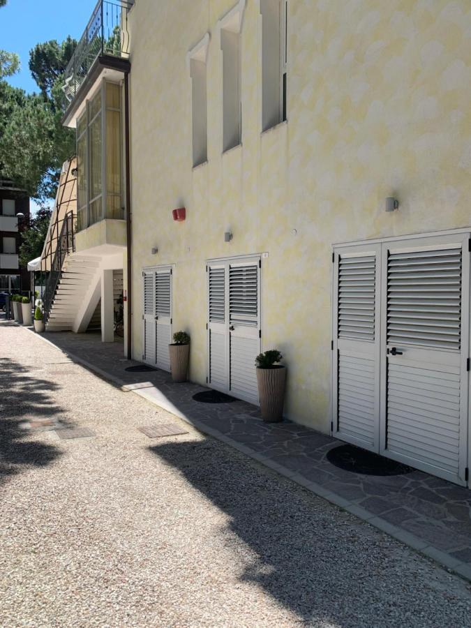 Hotel Augustus Milano Marittima Extérieur photo