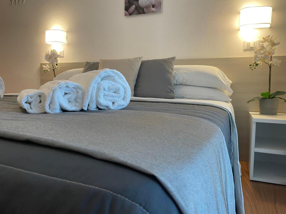 Hotel Augustus Milano Marittima Extérieur photo