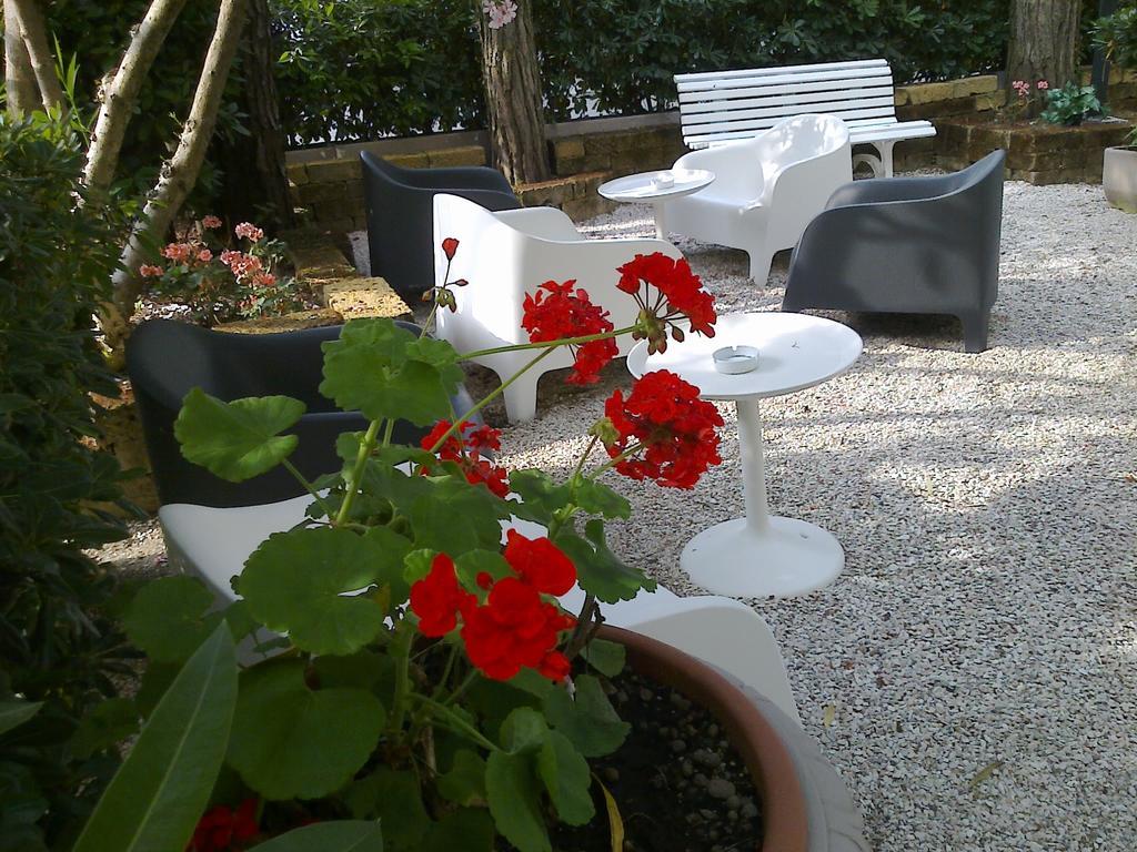Hotel Augustus Milano Marittima Extérieur photo