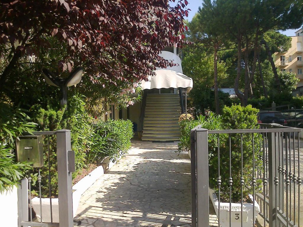Hotel Augustus Milano Marittima Extérieur photo