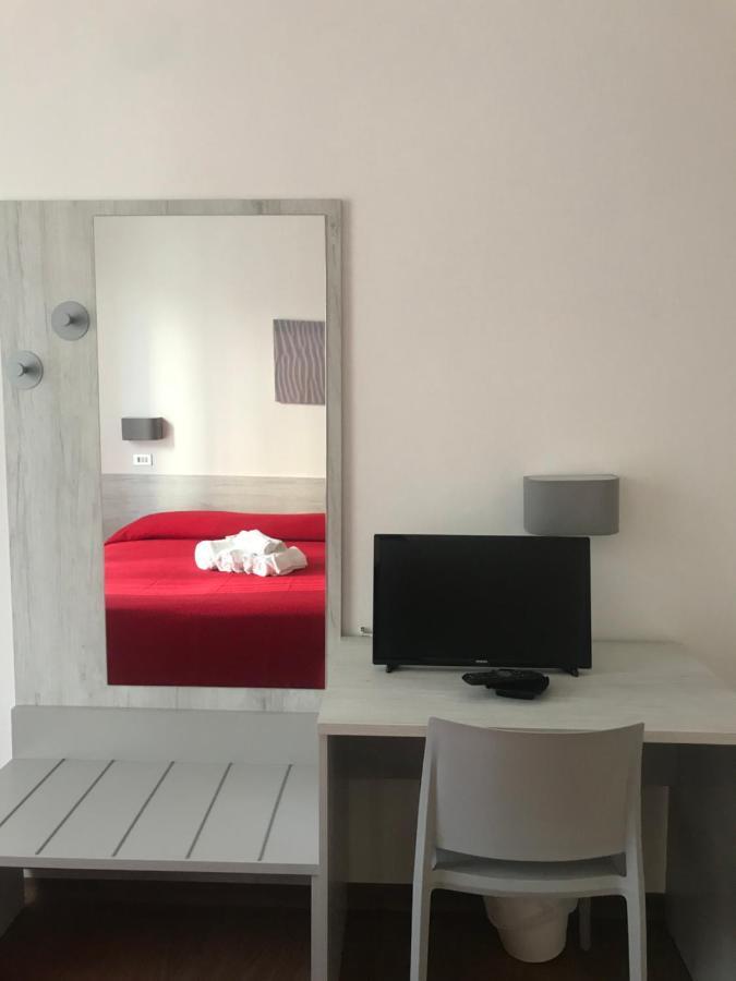 Hotel Augustus Milano Marittima Extérieur photo